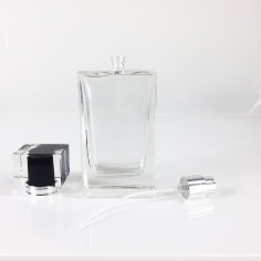 Sticla Parfum, ZAMO, cu Capac si Pulverizator Infiletabil, Capacitate 30ml 2